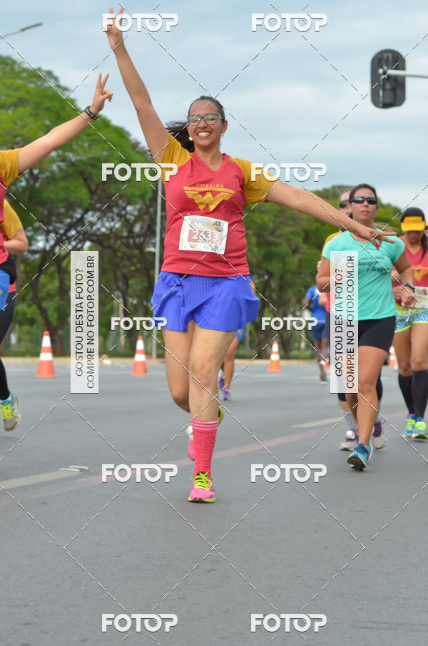 Buy your photos of the eventCorrida Mulher-Maravilha - Bras�lia on Fotop