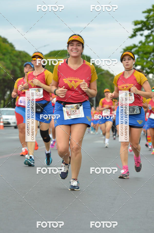 Buy your photos of the eventCorrida Mulher-Maravilha - Bras�lia on Fotop