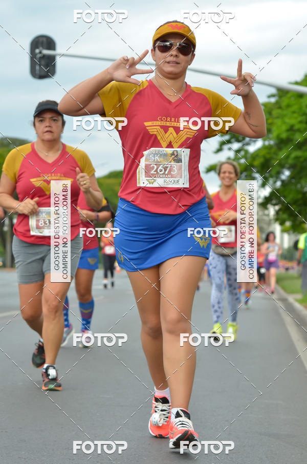 Buy your photos of the eventCorrida Mulher-Maravilha - Bras�lia on Fotop