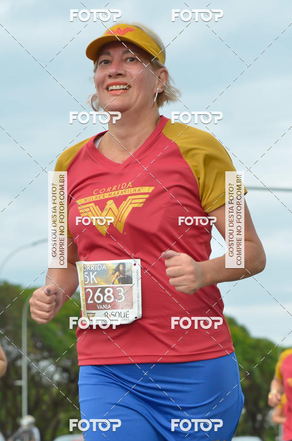Buy your photos of the eventCorrida Mulher-Maravilha - Bras�lia on Fotop
