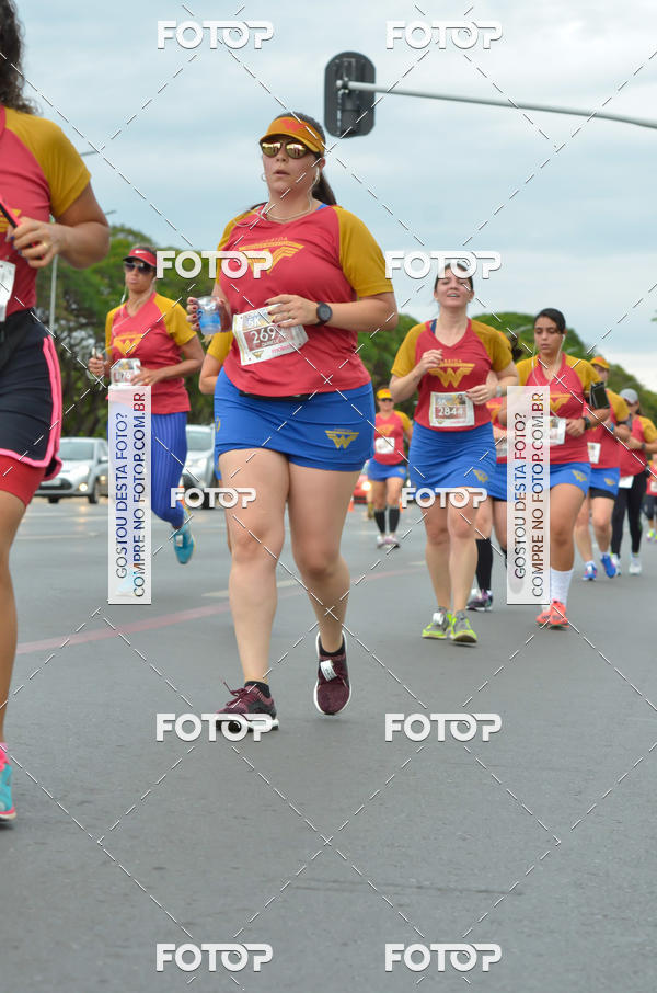 Buy your photos of the eventCorrida Mulher-Maravilha - Bras�lia on Fotop
