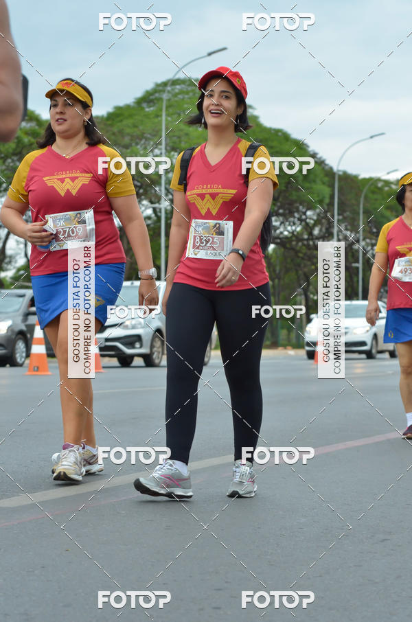 Buy your photos of the eventCorrida Mulher-Maravilha - Bras�lia on Fotop