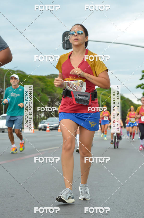 Buy your photos of the eventCorrida Mulher-Maravilha - Bras�lia on Fotop