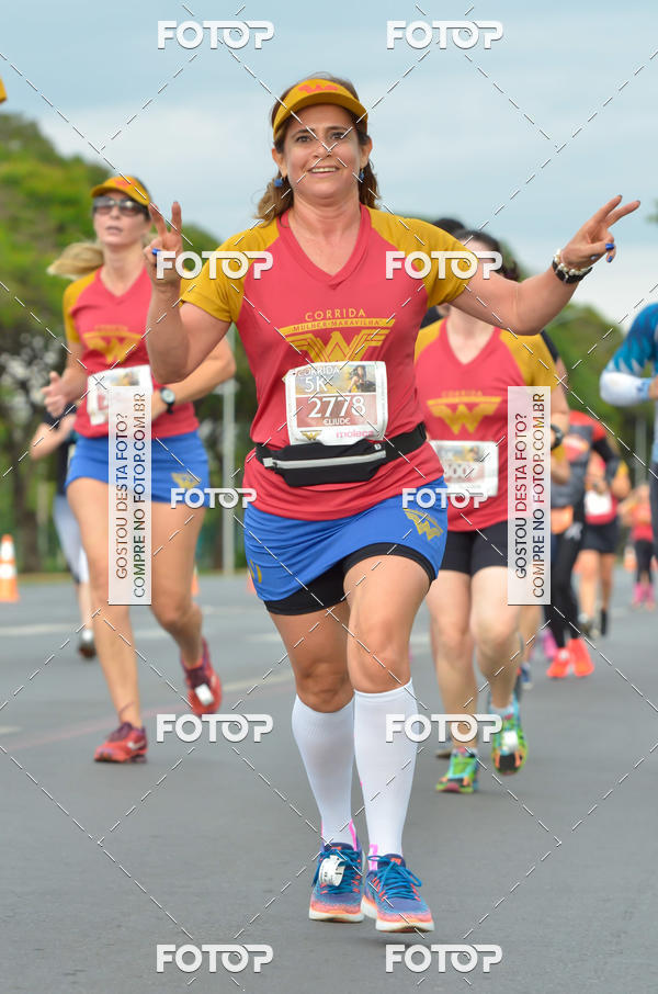 Buy your photos of the eventCorrida Mulher-Maravilha - Bras�lia on Fotop