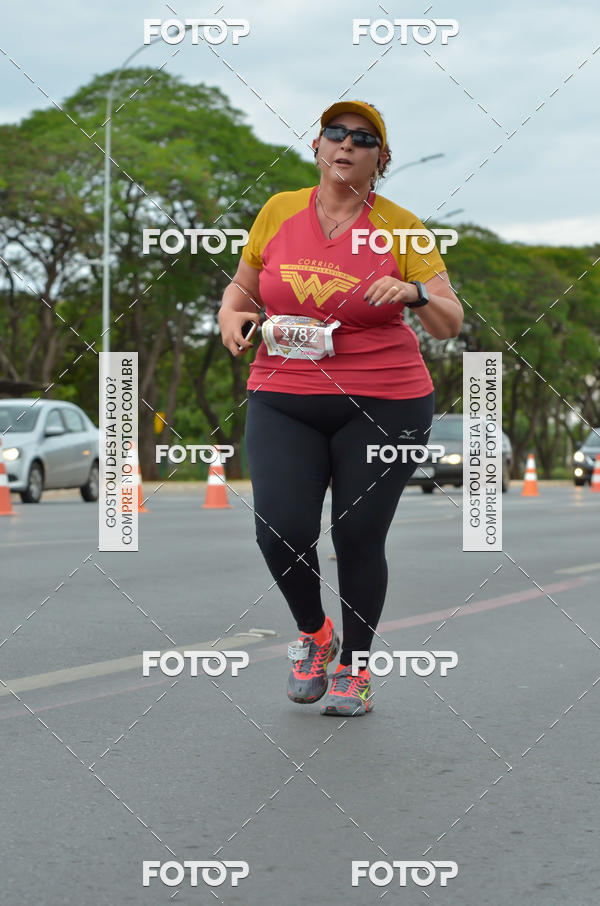 Buy your photos of the eventCorrida Mulher-Maravilha - Bras�lia on Fotop
