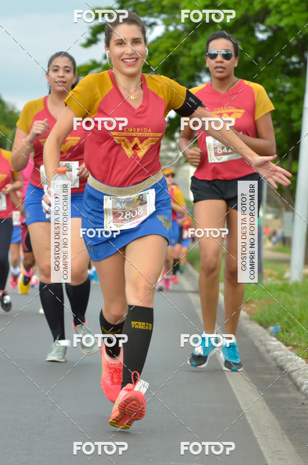 Buy your photos of the eventCorrida Mulher-Maravilha - Bras�lia on Fotop