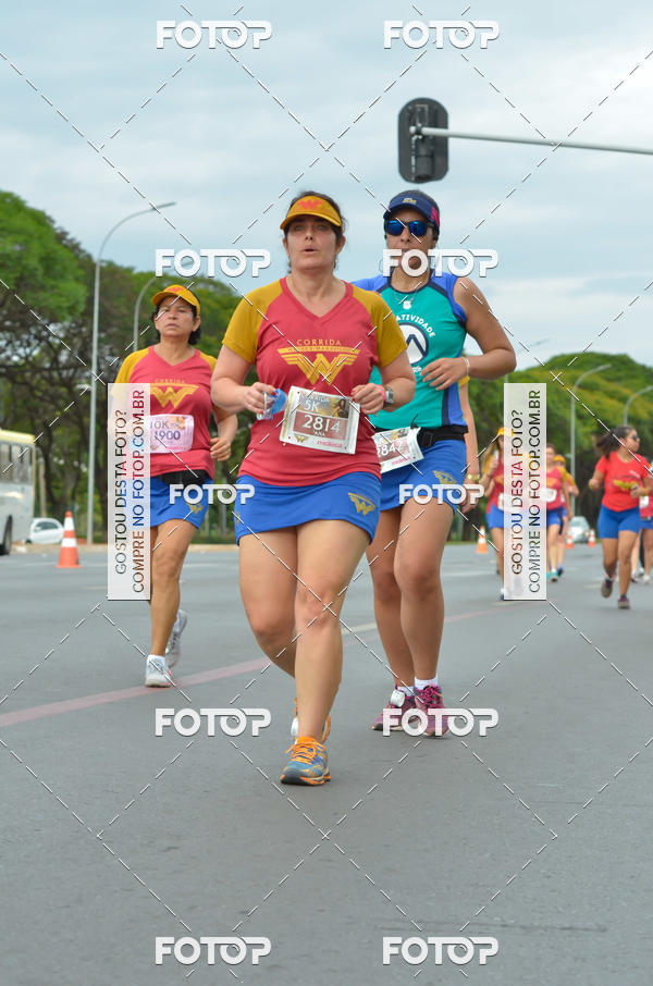 Buy your photos of the eventCorrida Mulher-Maravilha - Bras�lia on Fotop