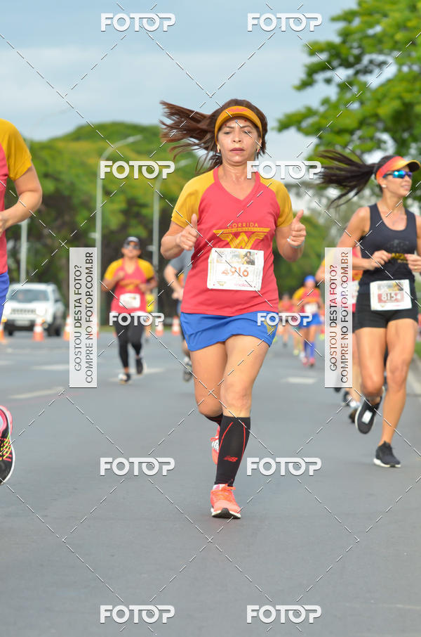 Buy your photos of the eventCorrida Mulher-Maravilha - Braslia on Fotop