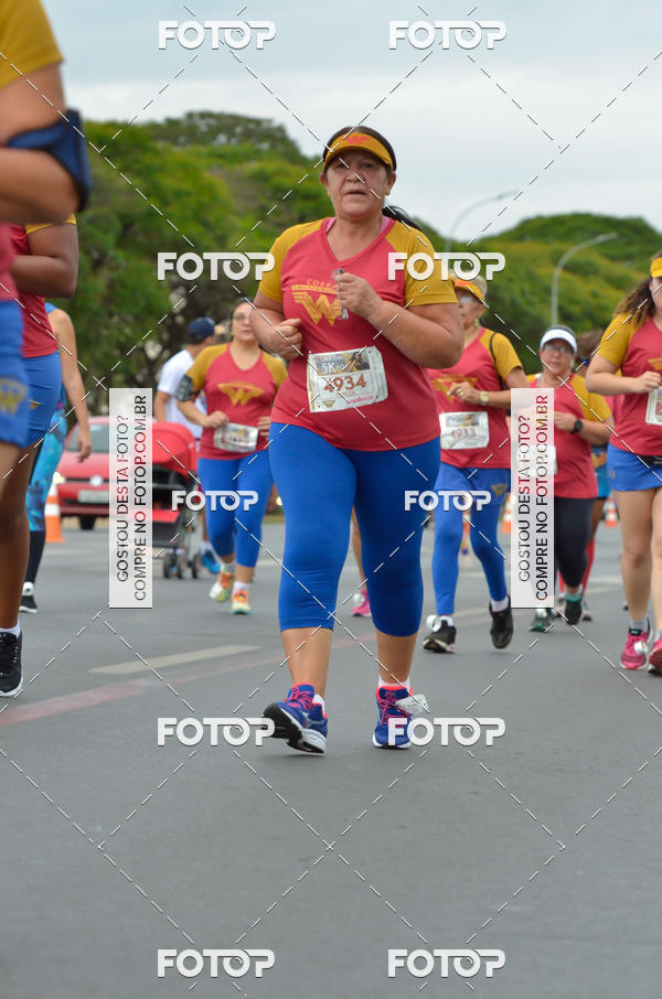 Buy your photos of the eventCorrida Mulher-Maravilha - Bras�lia on Fotop