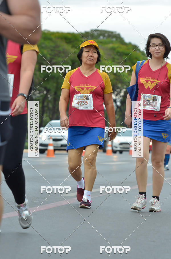 Buy your photos of the eventCorrida Mulher-Maravilha - Bras�lia on Fotop