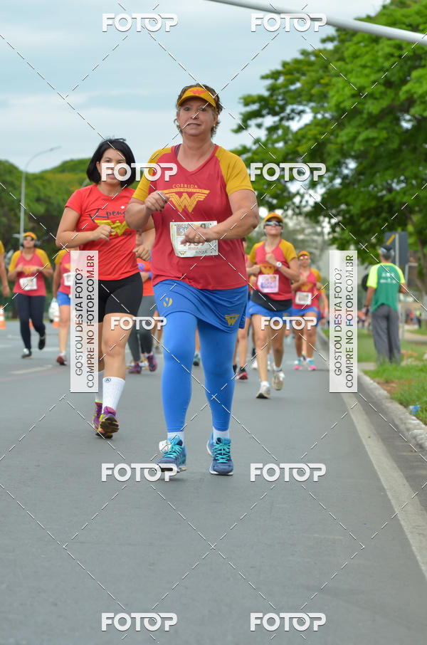 Buy your photos of the eventCorrida Mulher-Maravilha - Bras�lia on Fotop