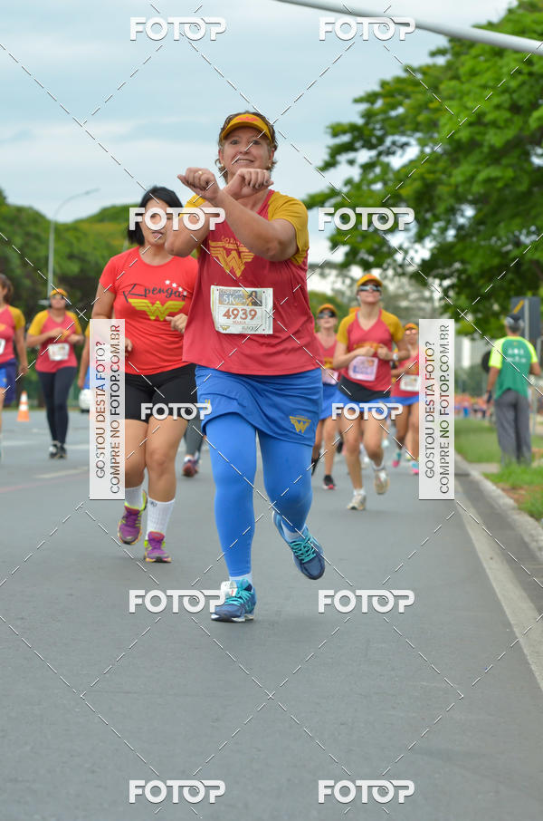 Buy your photos of the eventCorrida Mulher-Maravilha - Bras�lia on Fotop