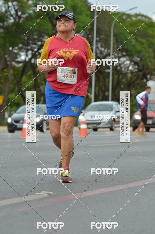 Buy your photos of the eventCorrida Mulher-Maravilha - Bras�lia on Fotop