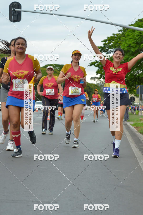 Buy your photos of the eventCorrida Mulher-Maravilha - Bras�lia on Fotop