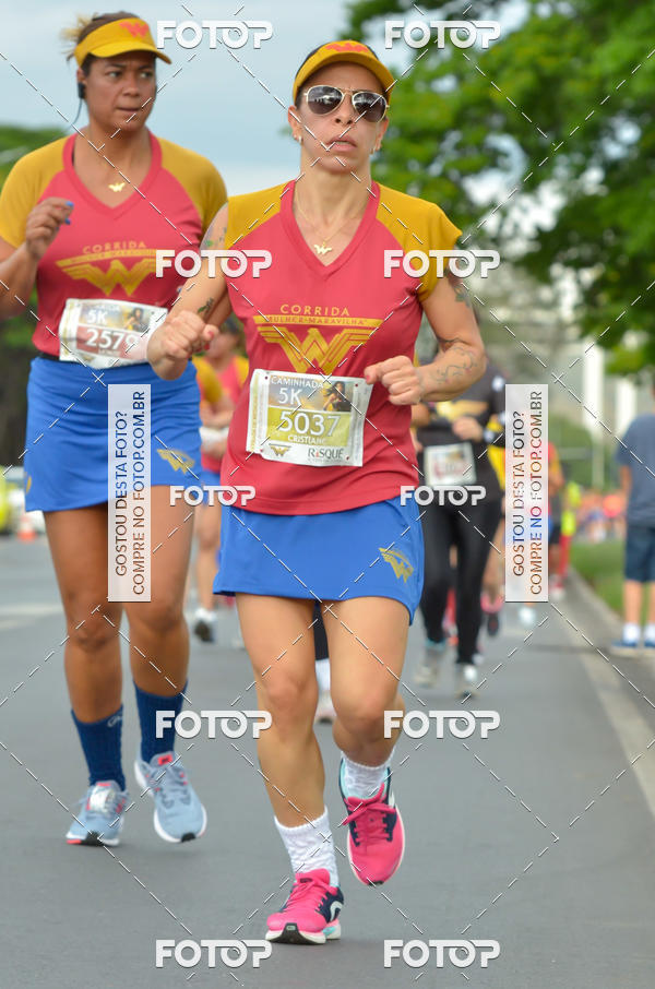 Buy your photos of the eventCorrida Mulher-Maravilha - Bras�lia on Fotop