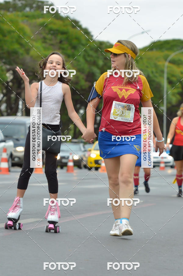 Buy your photos of the eventCorrida Mulher-Maravilha - Bras�lia on Fotop