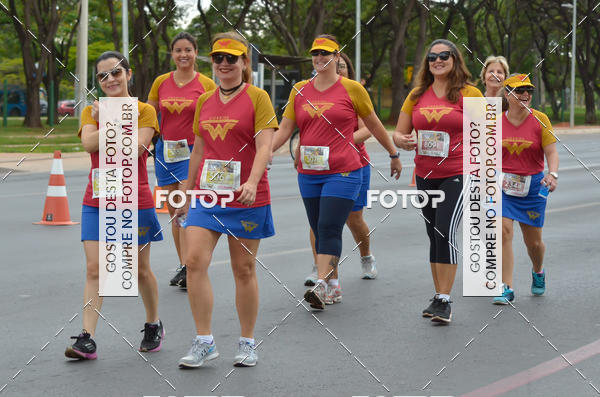 Buy your photos of the eventCorrida Mulher-Maravilha - Braslia on Fotop