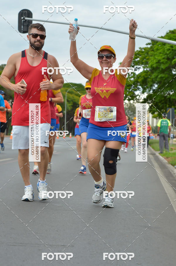 Buy your photos of the eventCorrida Mulher-Maravilha - Bras�lia on Fotop