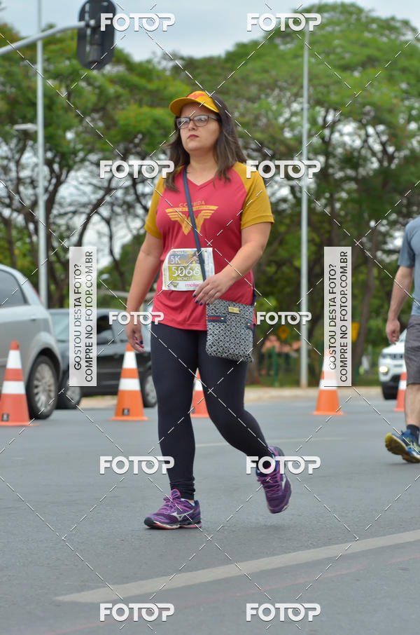 Buy your photos of the eventCorrida Mulher-Maravilha - Braslia on Fotop