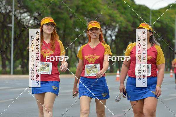 Buy your photos of the eventCorrida Mulher-Maravilha - Braslia on Fotop