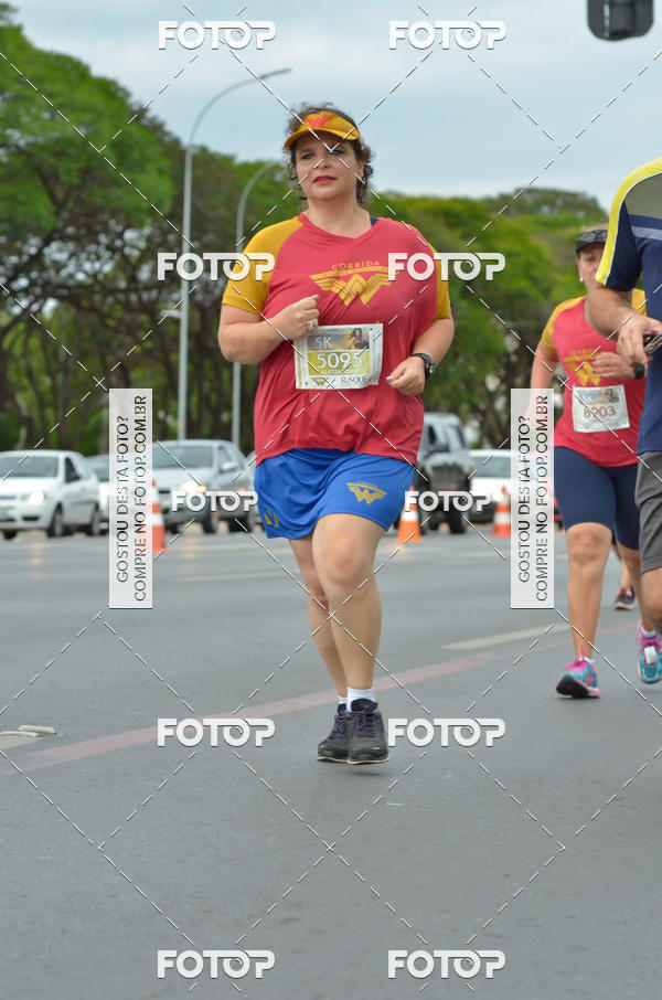 Buy your photos of the eventCorrida Mulher-Maravilha - Bras�lia on Fotop
