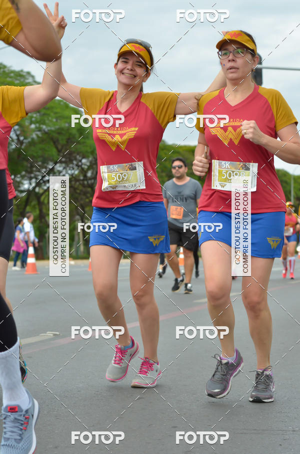 Buy your photos of the eventCorrida Mulher-Maravilha - Bras�lia on Fotop