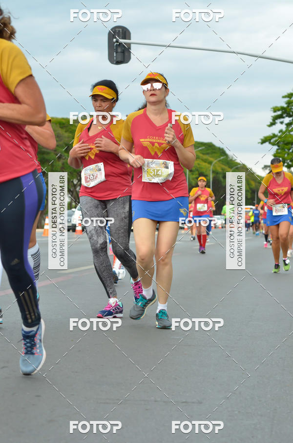 Buy your photos of the eventCorrida Mulher-Maravilha - Bras�lia on Fotop