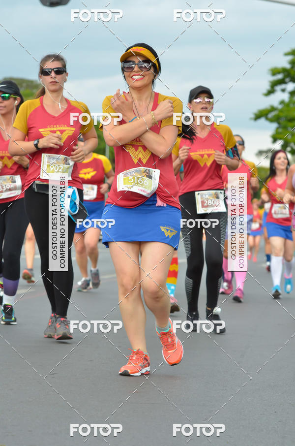 Buy your photos of the eventCorrida Mulher-Maravilha - Bras�lia on Fotop