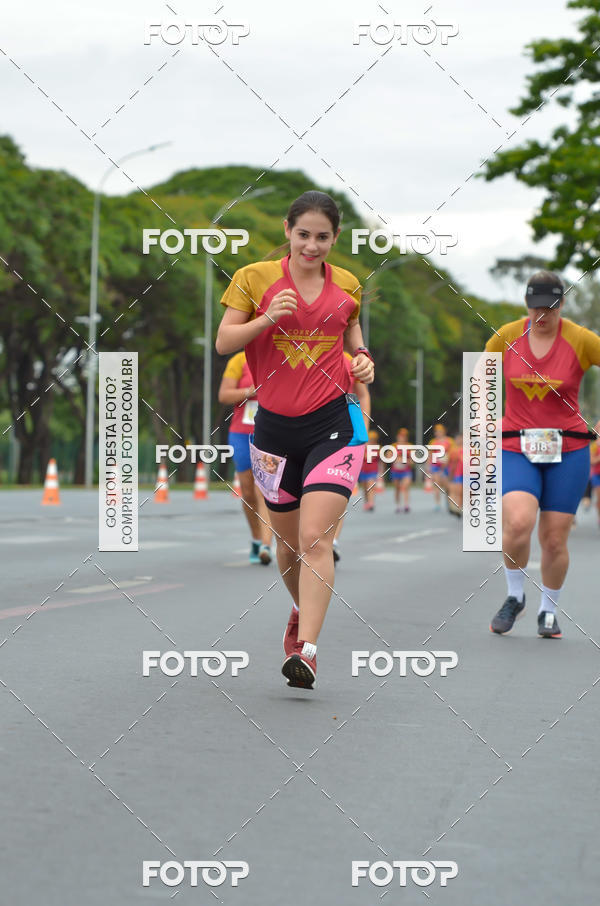 Buy your photos of the eventCorrida Mulher-Maravilha - Bras�lia on Fotop