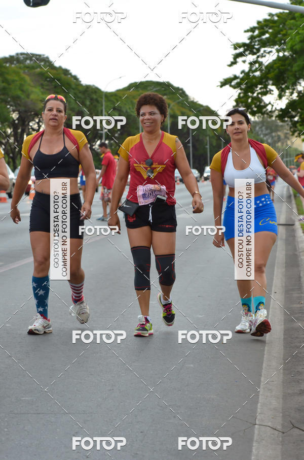 Buy your photos of the eventCorrida Mulher-Maravilha - Braslia on Fotop