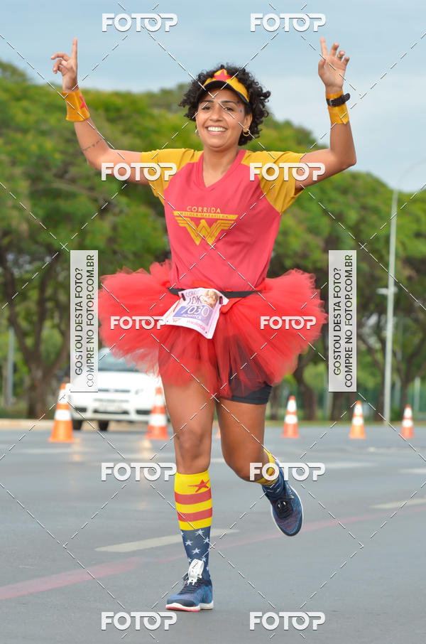 Buy your photos of the eventCorrida Mulher-Maravilha - Braslia on Fotop