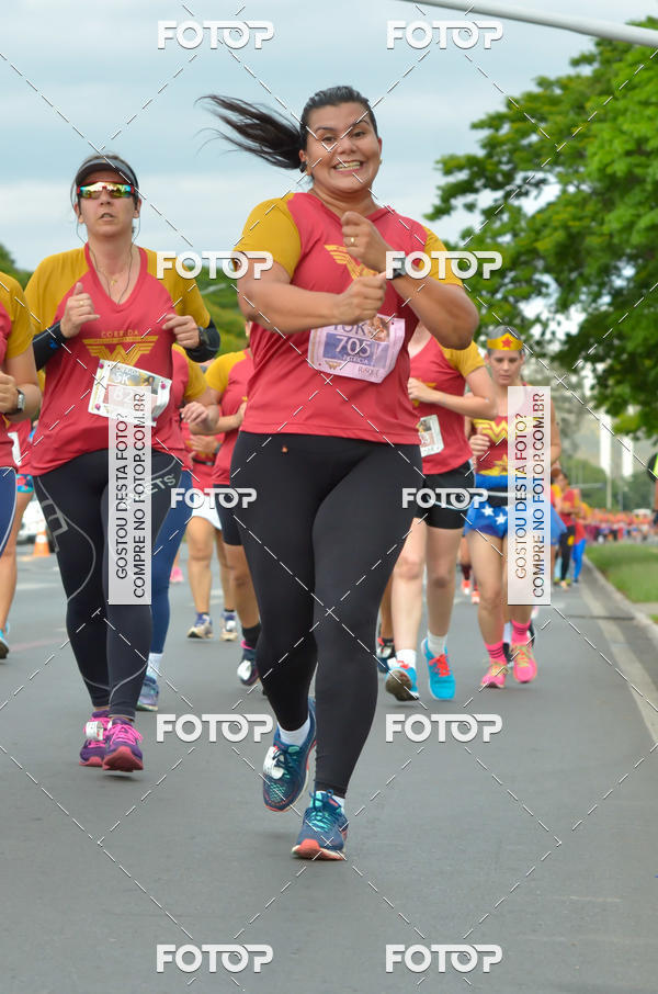 Buy your photos of the eventCorrida Mulher-Maravilha - Bras�lia on Fotop