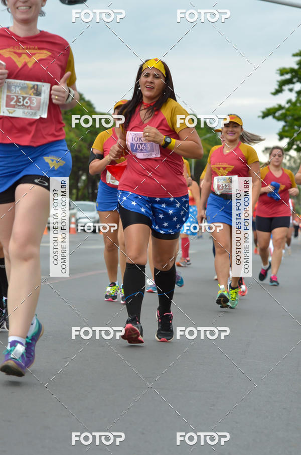 Buy your photos of the eventCorrida Mulher-Maravilha - Bras�lia on Fotop