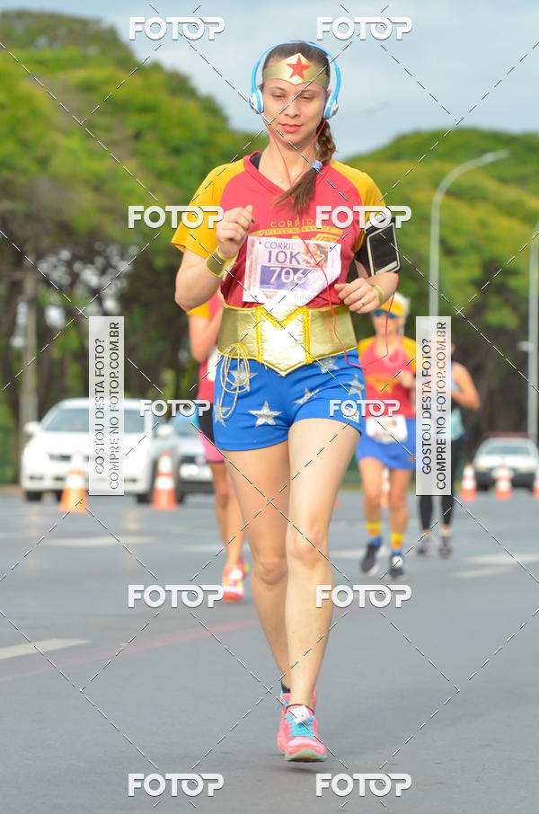 Buy your photos of the eventCorrida Mulher-Maravilha - Bras�lia on Fotop