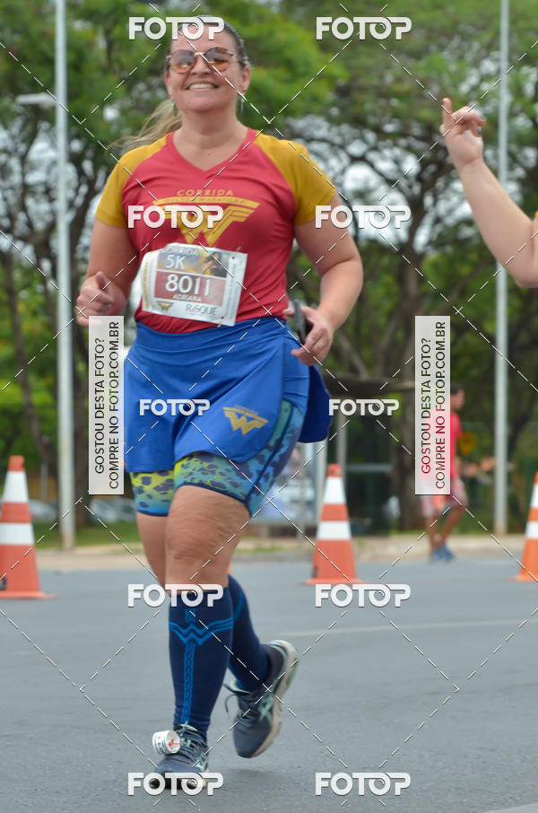 Buy your photos of the eventCorrida Mulher-Maravilha - Bras�lia on Fotop