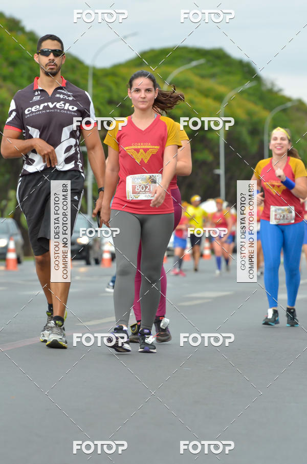 Buy your photos of the eventCorrida Mulher-Maravilha - Bras�lia on Fotop