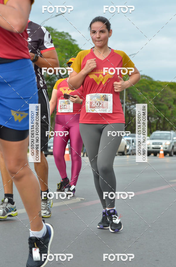 Buy your photos of the eventCorrida Mulher-Maravilha - Bras�lia on Fotop