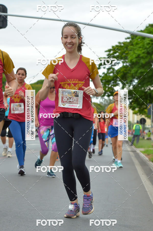 Buy your photos of the eventCorrida Mulher-Maravilha - Bras�lia on Fotop