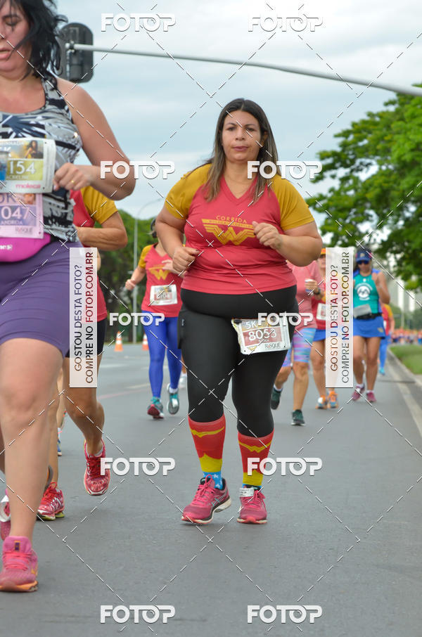 Buy your photos of the eventCorrida Mulher-Maravilha - Bras�lia on Fotop