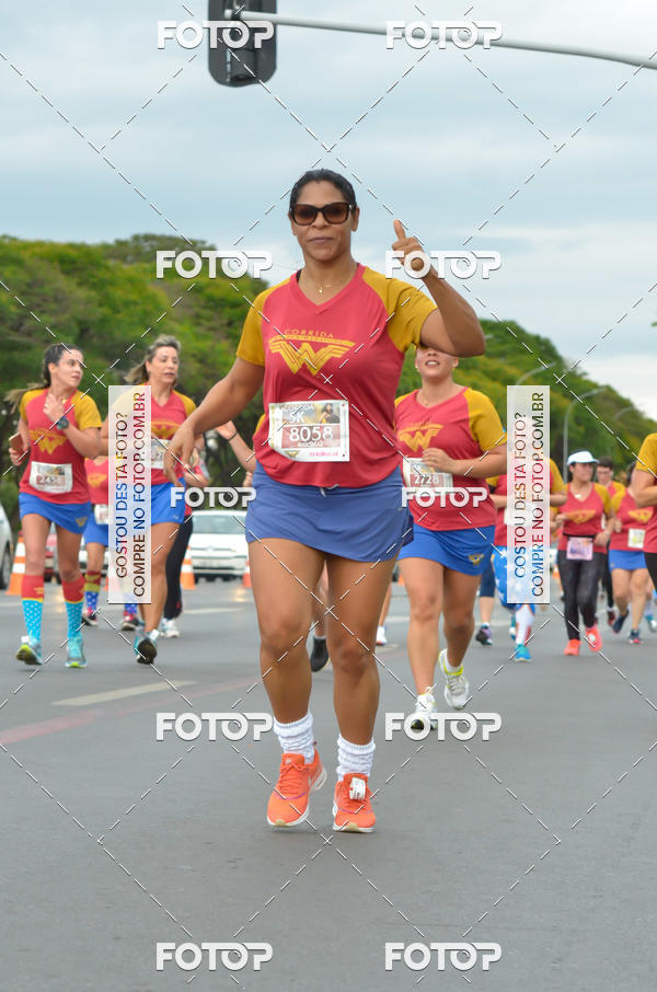 Buy your photos of the eventCorrida Mulher-Maravilha - Bras�lia on Fotop
