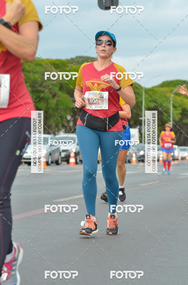 Buy your photos of the eventCorrida Mulher-Maravilha - Bras�lia on Fotop