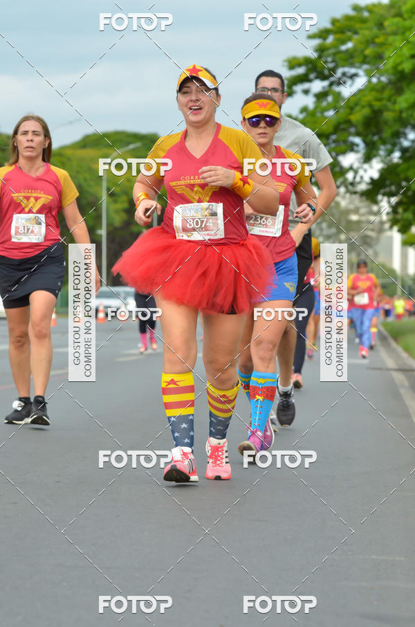 Buy your photos of the eventCorrida Mulher-Maravilha - Bras�lia on Fotop