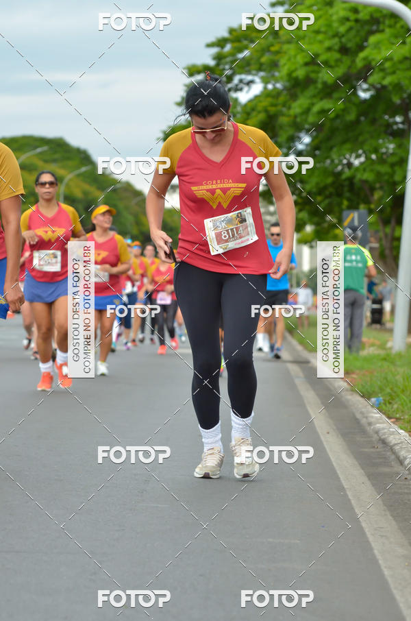 Buy your photos of the eventCorrida Mulher-Maravilha - Bras�lia on Fotop