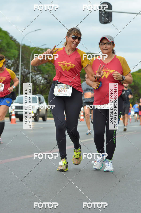 Buy your photos of the eventCorrida Mulher-Maravilha - Bras�lia on Fotop