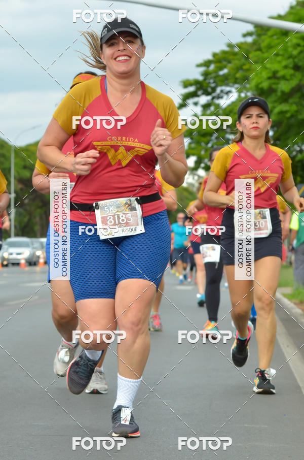 Buy your photos of the eventCorrida Mulher-Maravilha - Bras�lia on Fotop
