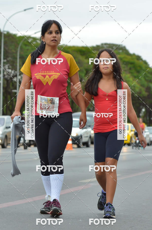 Buy your photos of the eventCorrida Mulher-Maravilha - Bras�lia on Fotop