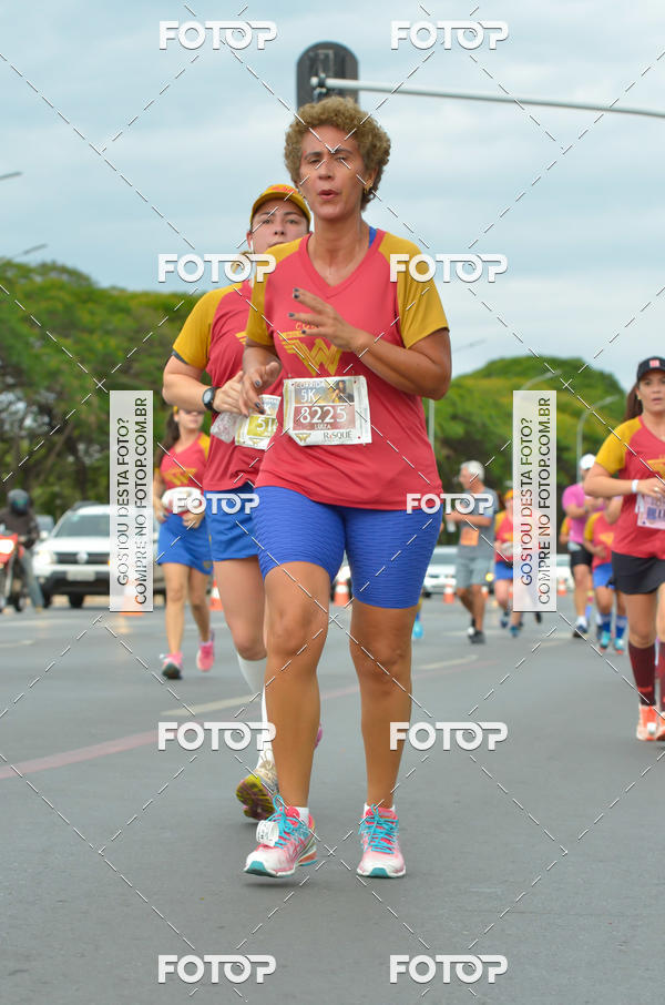 Buy your photos of the eventCorrida Mulher-Maravilha - Bras�lia on Fotop