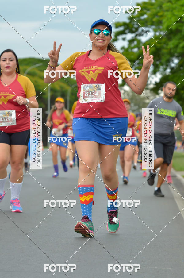 Buy your photos of the eventCorrida Mulher-Maravilha - Bras�lia on Fotop