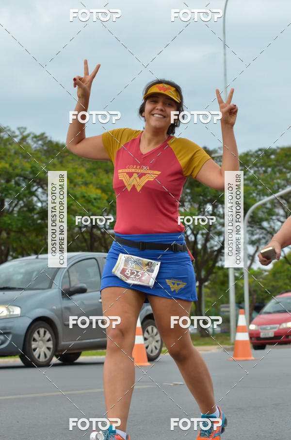 Buy your photos of the eventCorrida Mulher-Maravilha - Bras�lia on Fotop