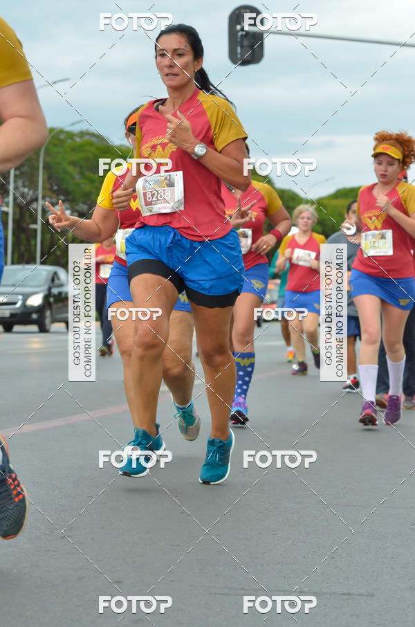 Buy your photos of the eventCorrida Mulher-Maravilha - Bras�lia on Fotop